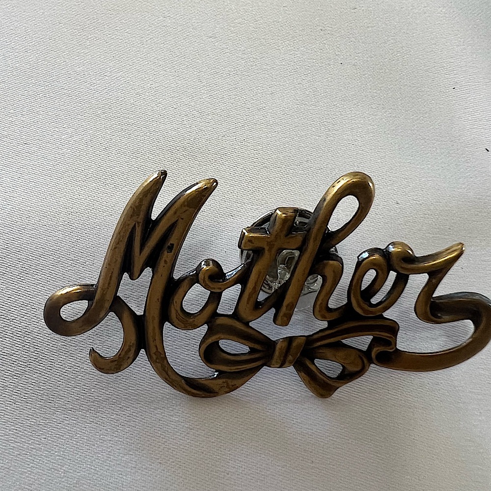 Mother’s Pin Brooch